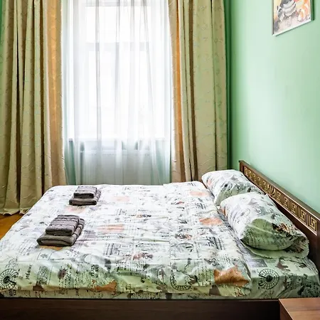 13 Franka 1 Apartment Lviv