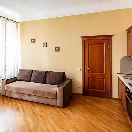 Apartment 13 Franka 1