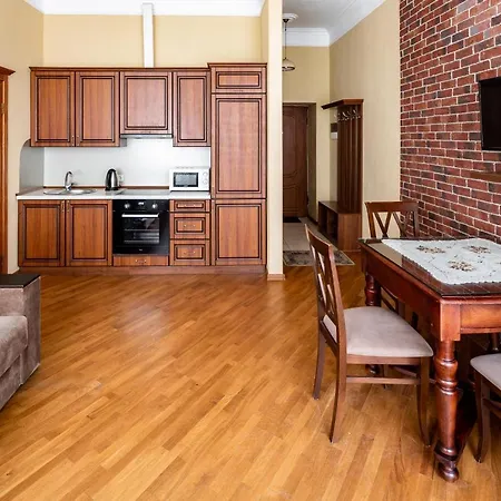 Apartment 13 Franka 1
