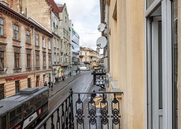 Apartament 13 Franka 1 *